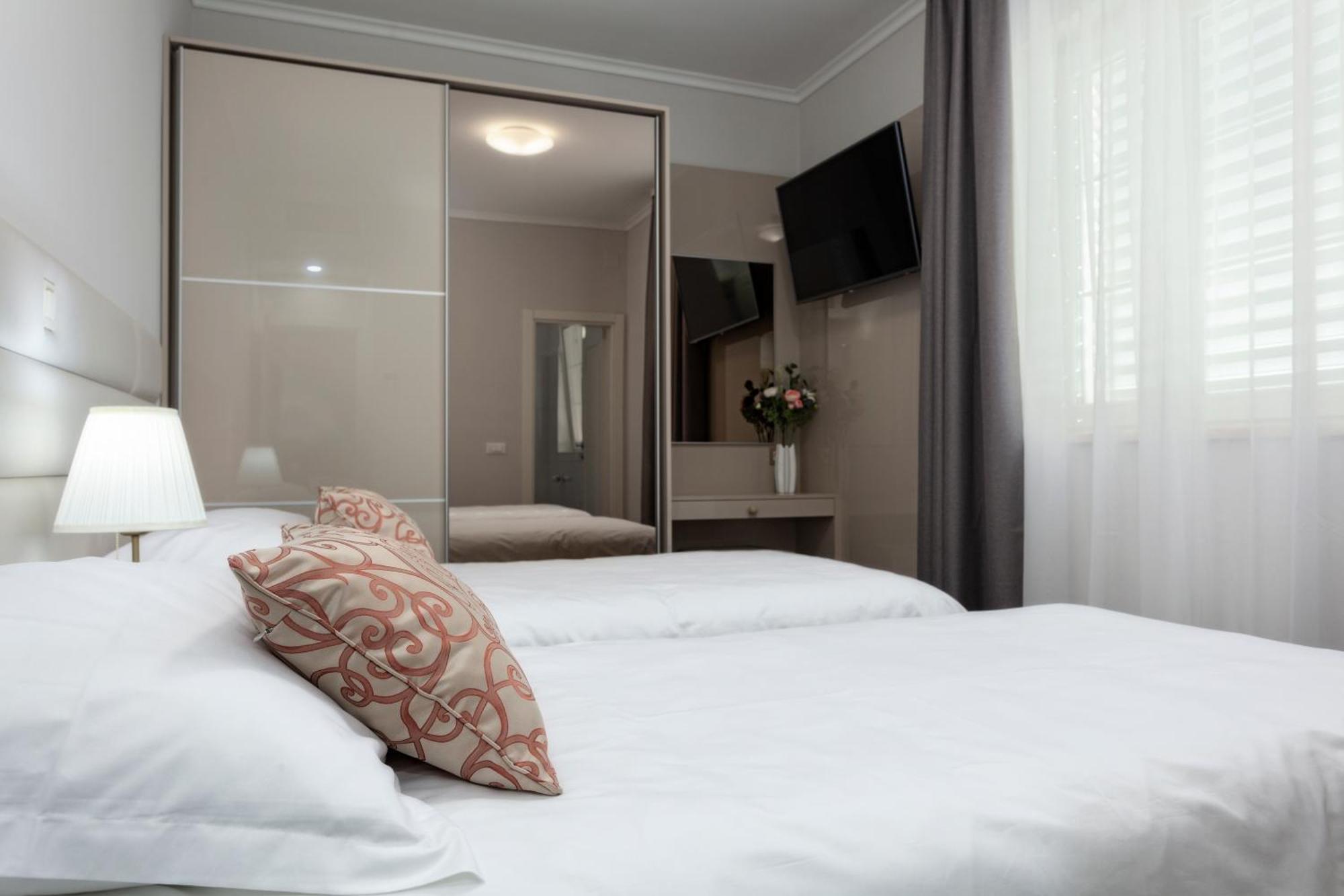 Deluxe Apartment Tisa Malinska Cameră foto