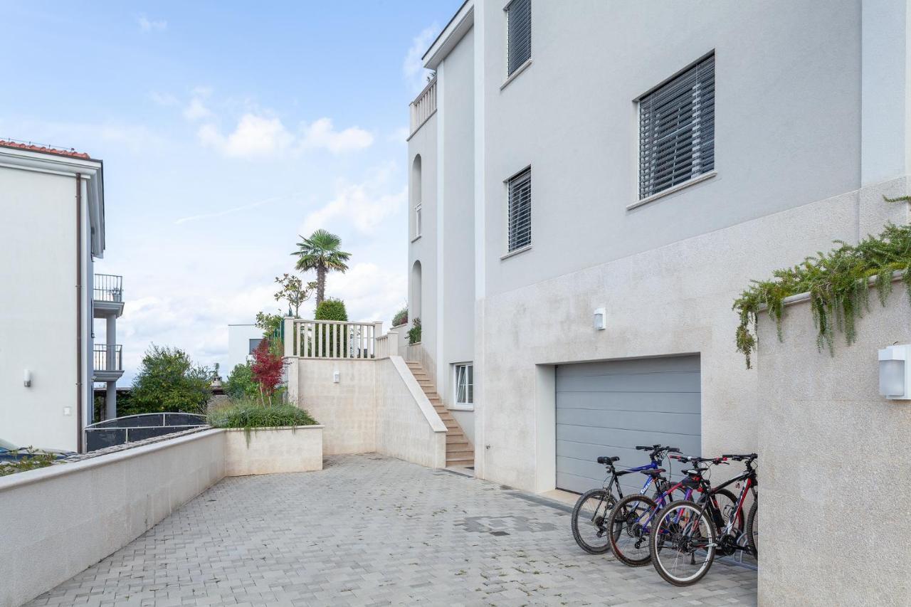 Deluxe Apartment Tisa Malinska Exterior foto